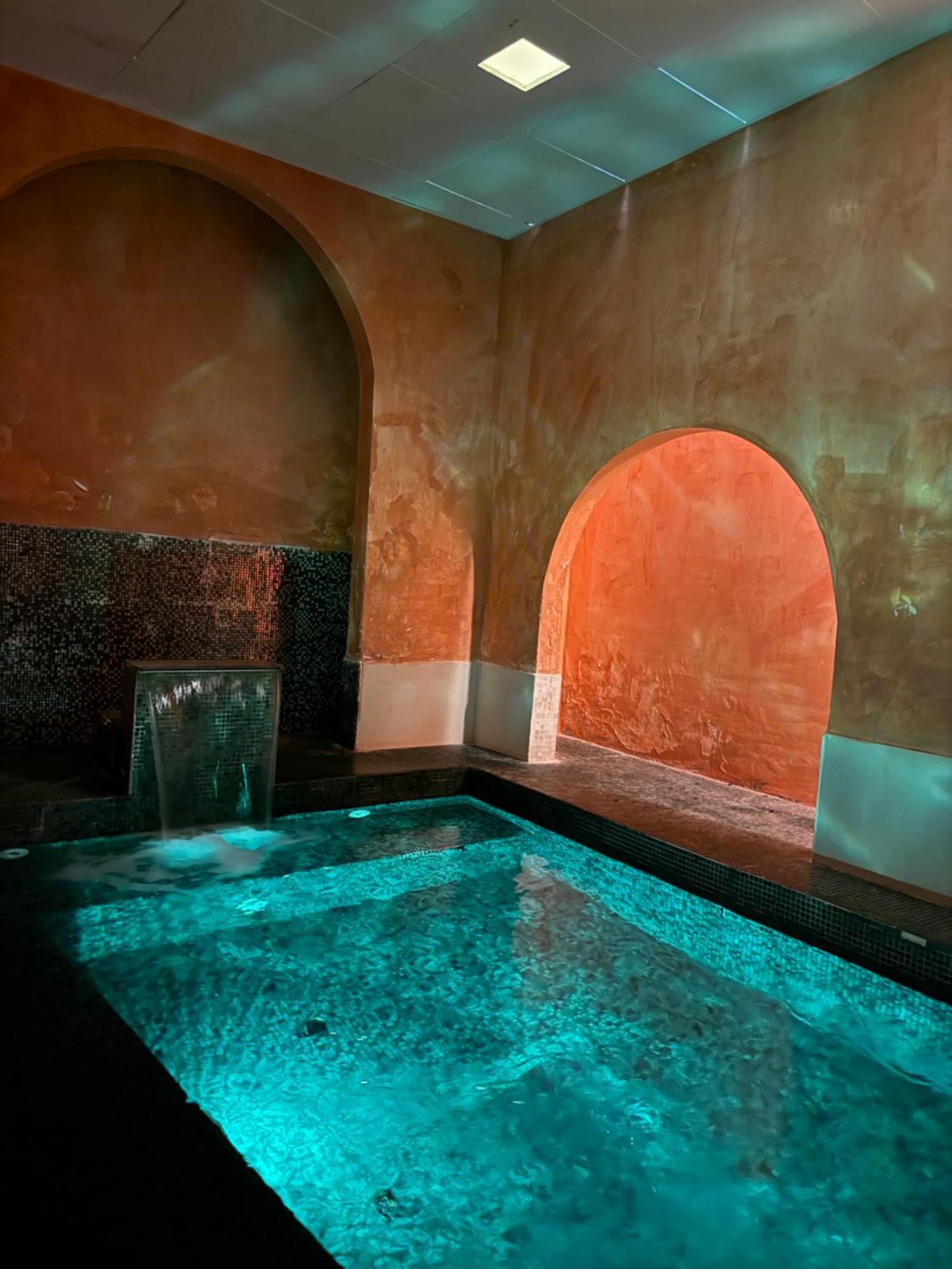 Hotel Balneario De Lanjarón Екстериор снимка