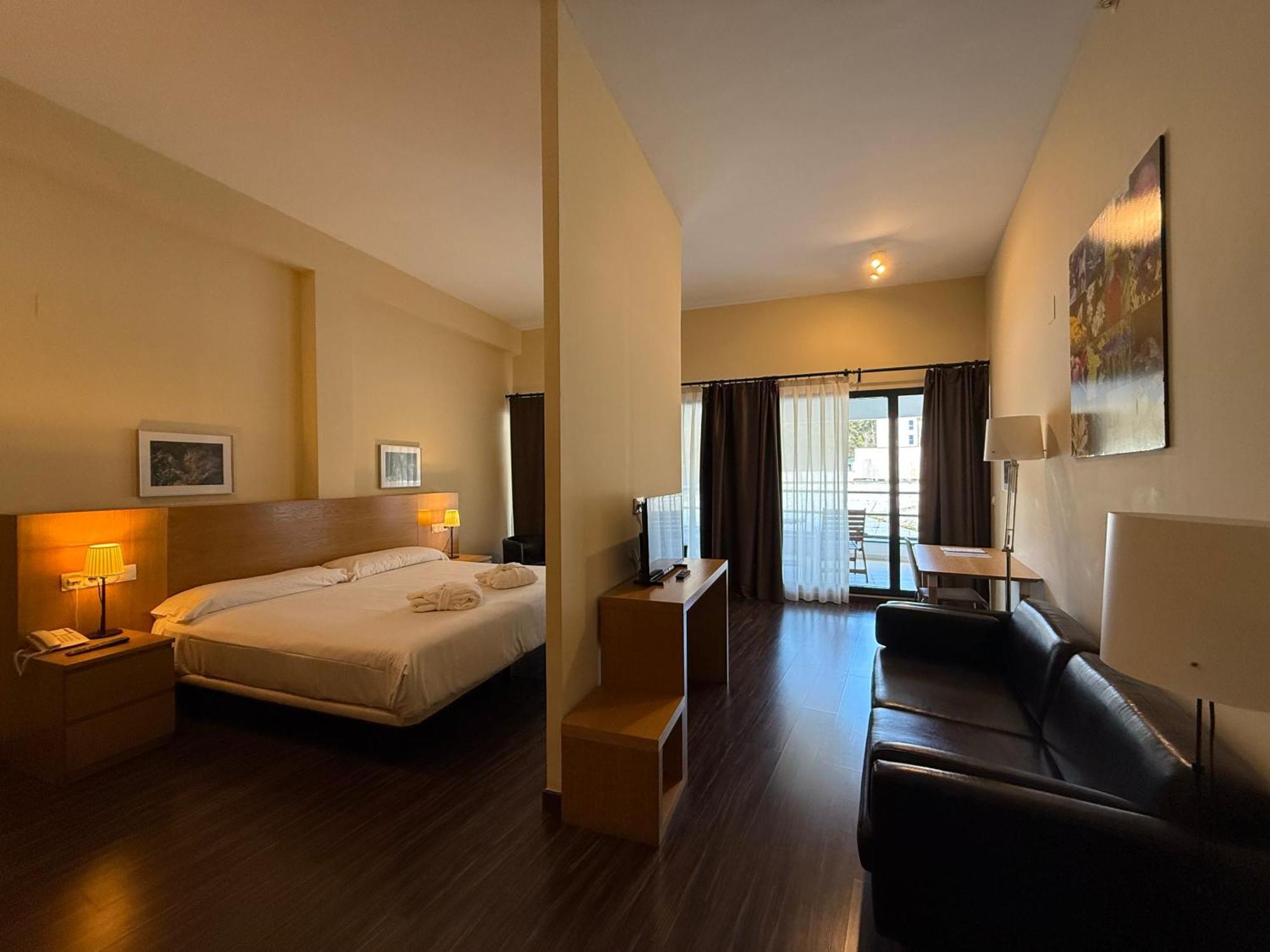 Hotel Balneario De Lanjarón Екстериор снимка