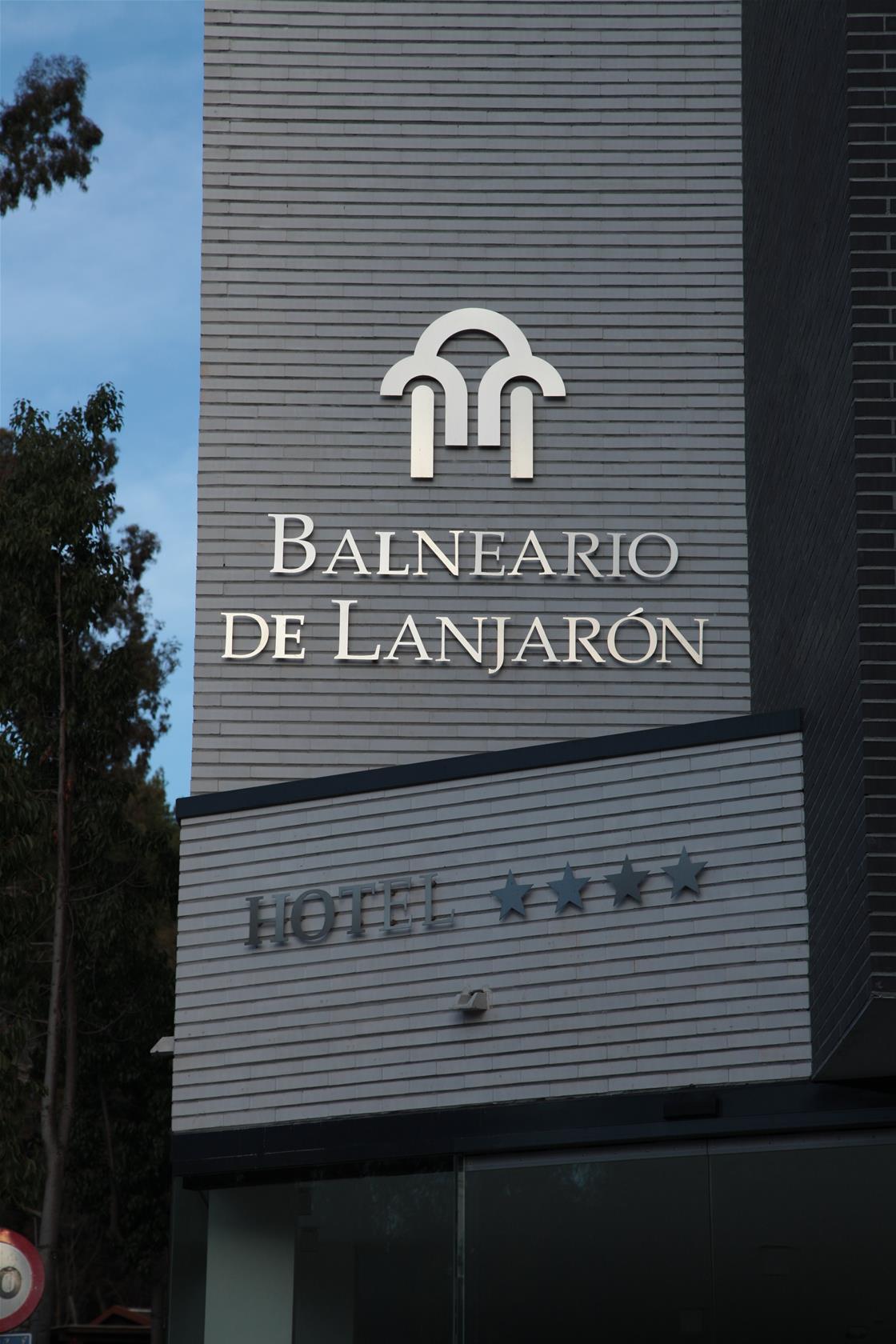 Hotel Balneario De Lanjarón Екстериор снимка